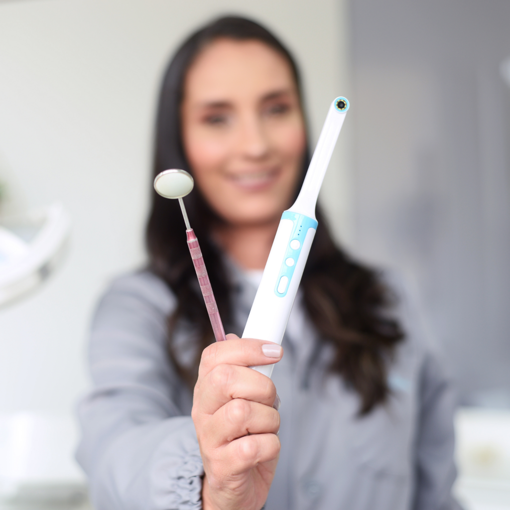 LORENA BARRETTO ODONTOLOGIA periodontista em petropolis